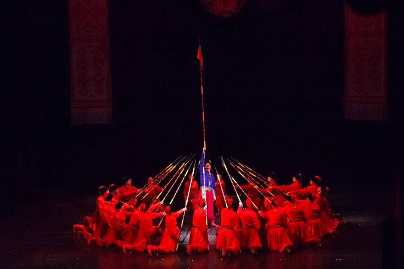 Концерт ансамблю танцю України ім. П. Вірського - Virsky. Легендарне шоу