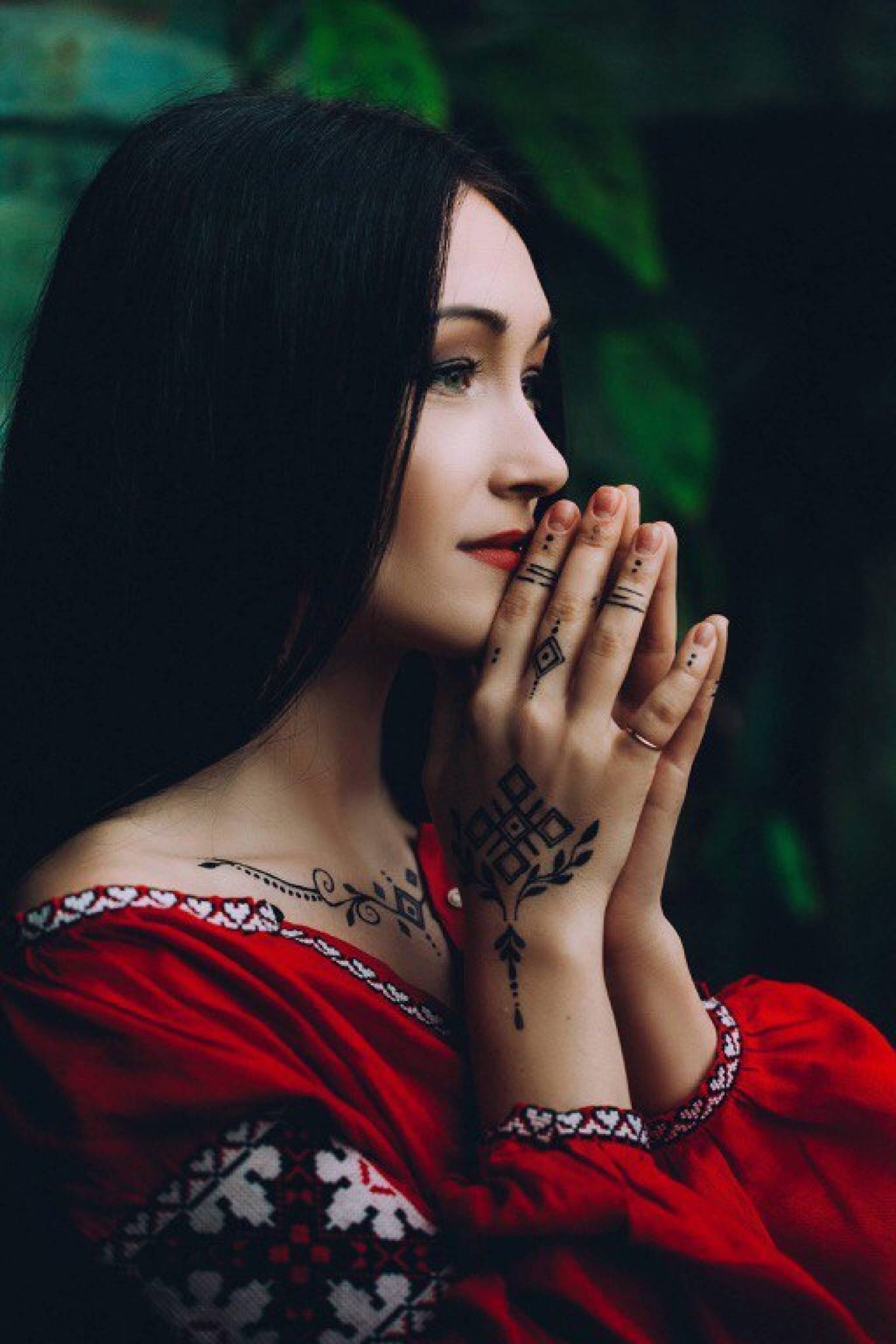 Іванка Червінська  з програмою «Вишуканих українських пісень»