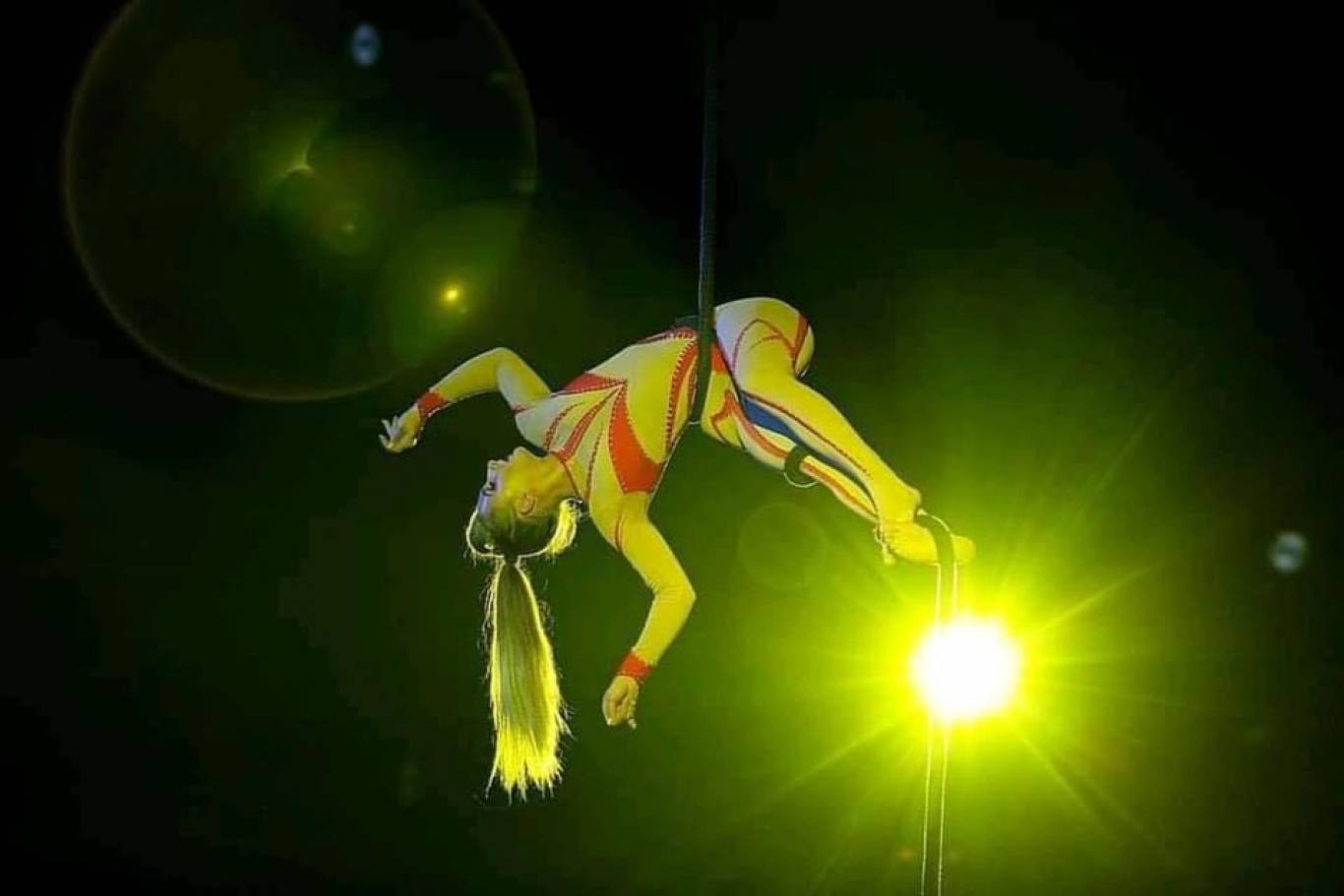 ЦИРК Мрія з шоу-програмою для всієї родини «Незламні»