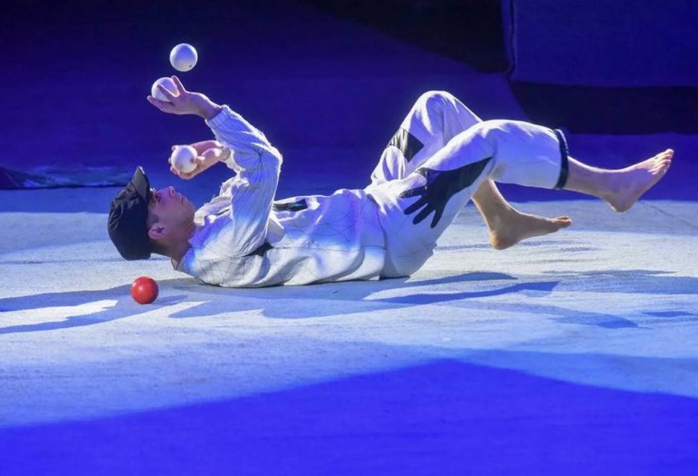 ЦИРК Мрія з шоу-програмою для всієї родини «Незламні»