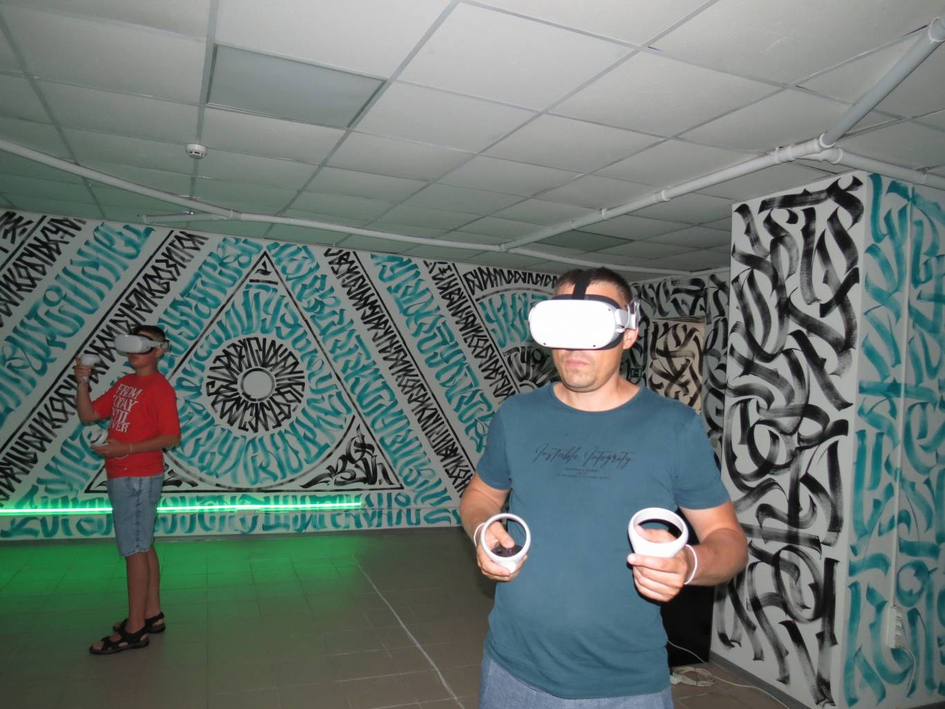 VR Club RUNAR - клуб віртуальної реальності для дорослих та дітей