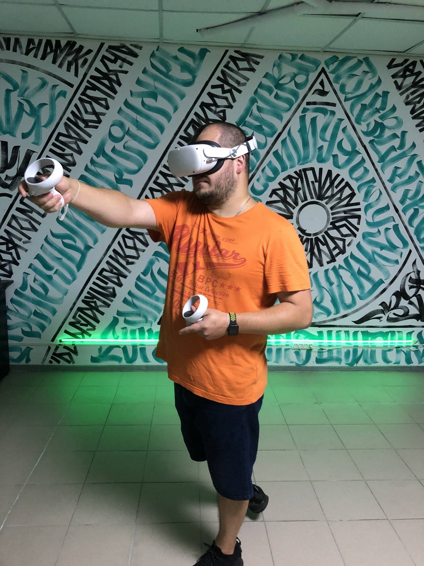 VR Club RUNAR - клуб віртуальної реальності для дорослих та дітей