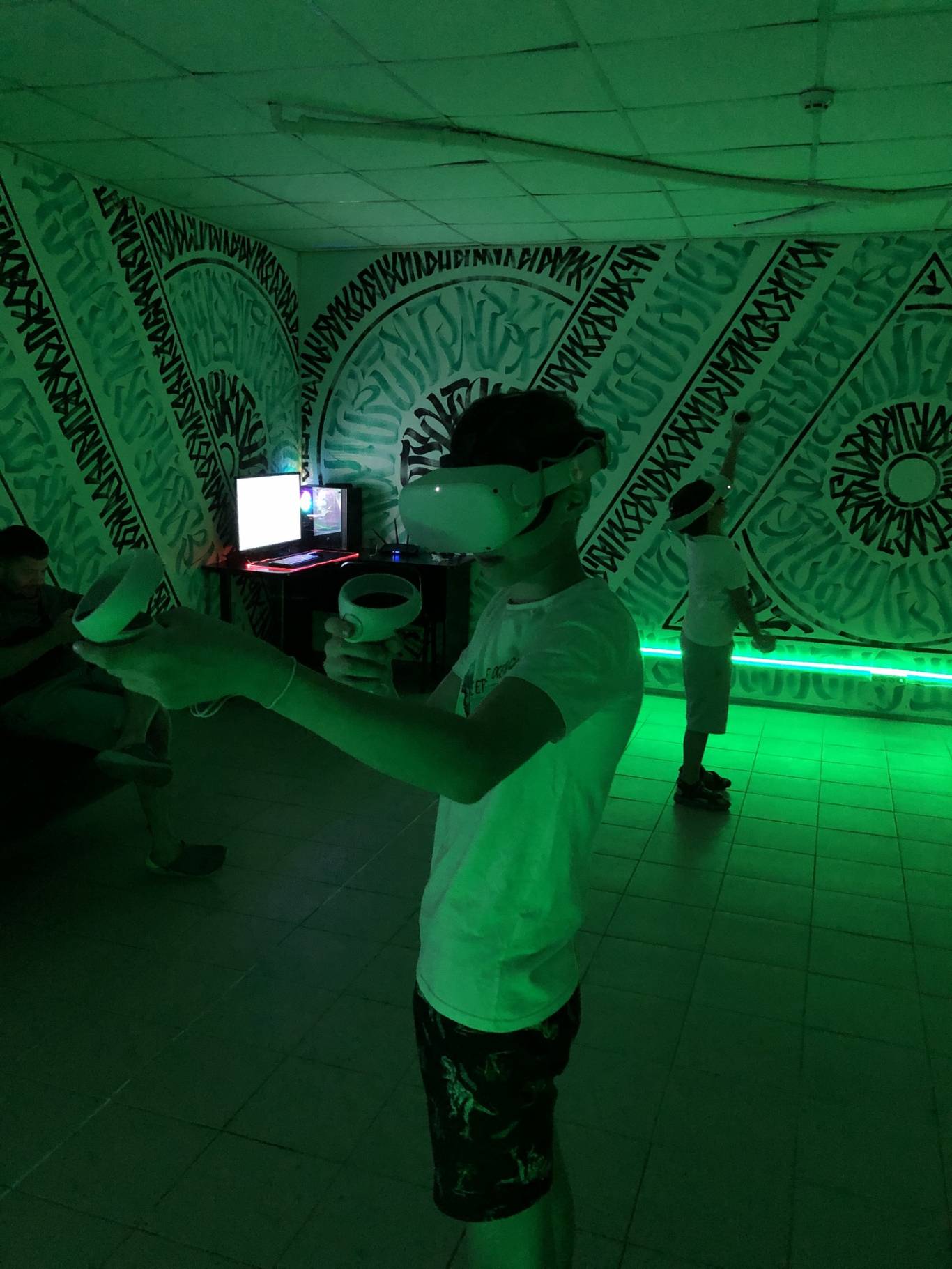 VR Club RUNAR - клуб віртуальної реальності для дорослих та дітей