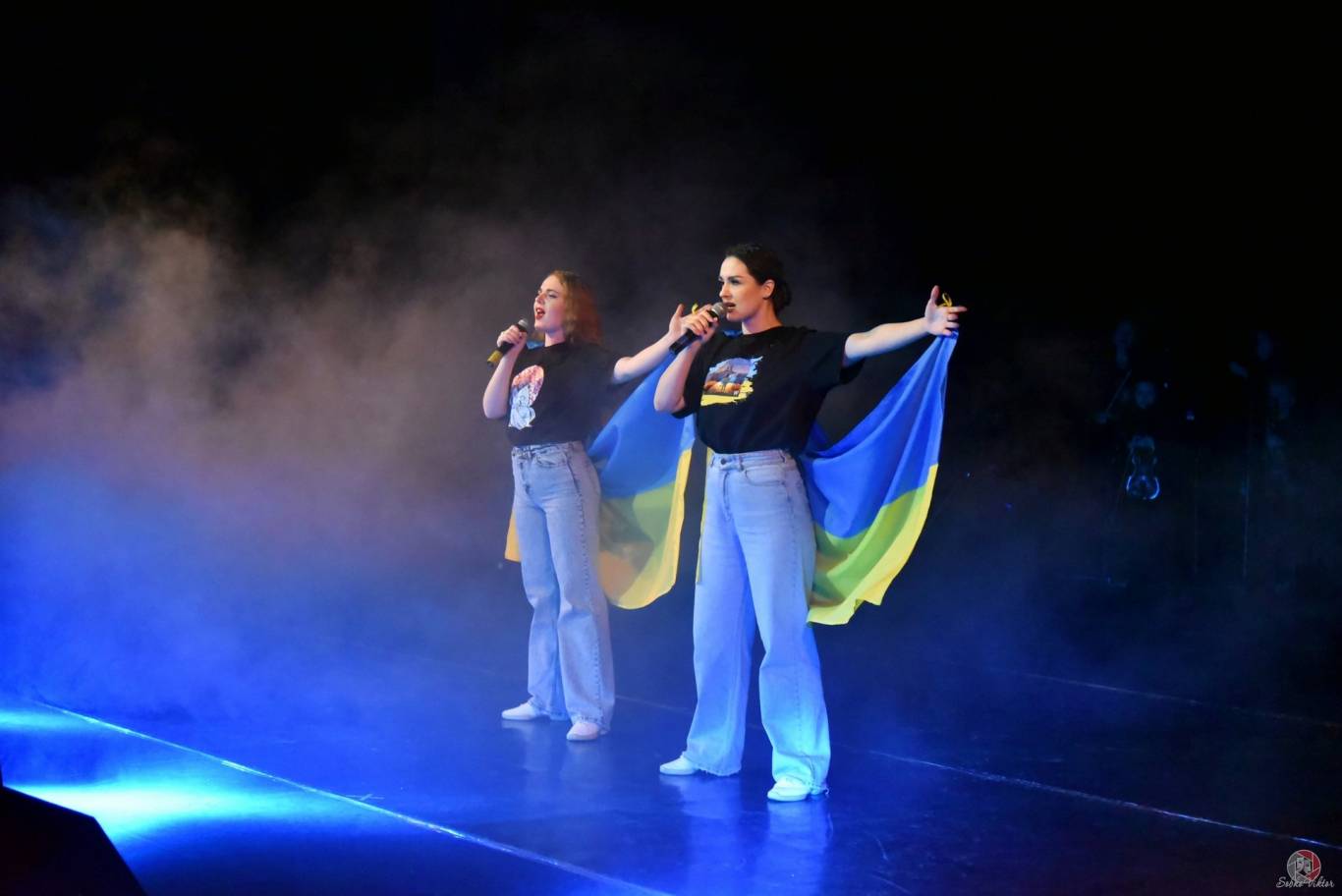 Театралізований вечір єдності «Україна понад усе» (театр ім. М. Л. Кропивницького)