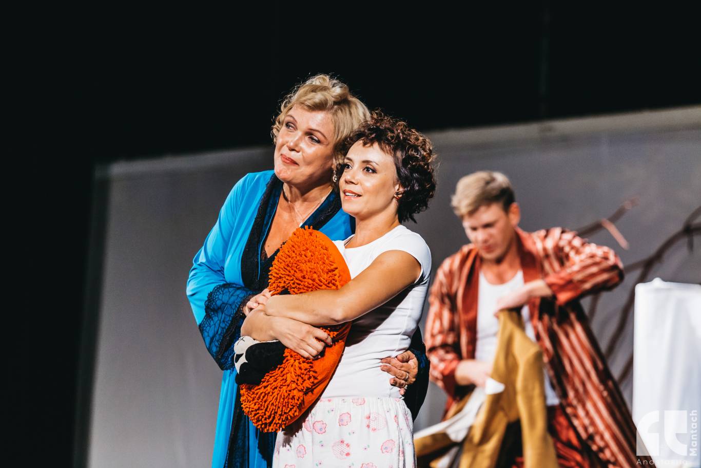 Романтична вистава "Ідеальна пара"