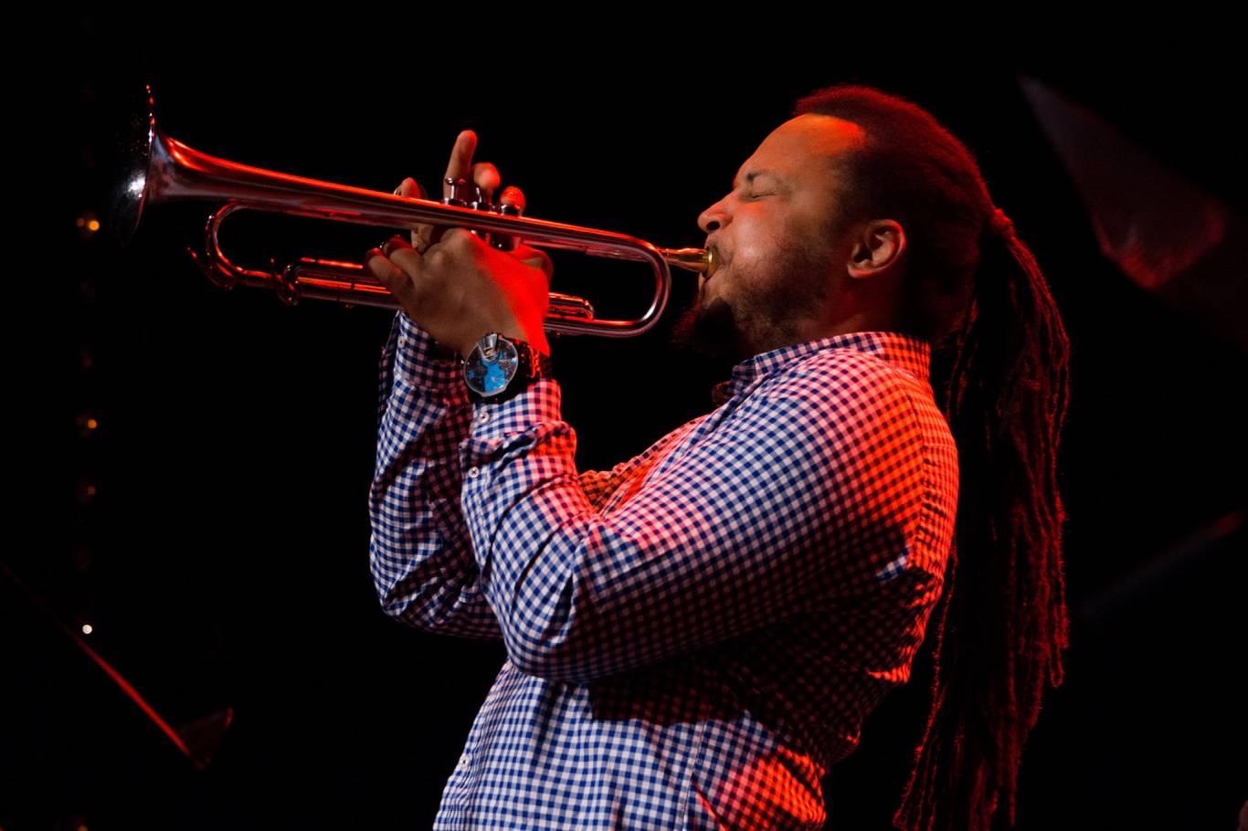 Різдвяний джаз при свічках