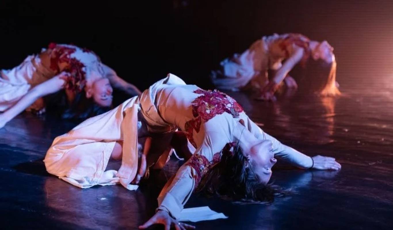 Пластична вистава «Косачка»