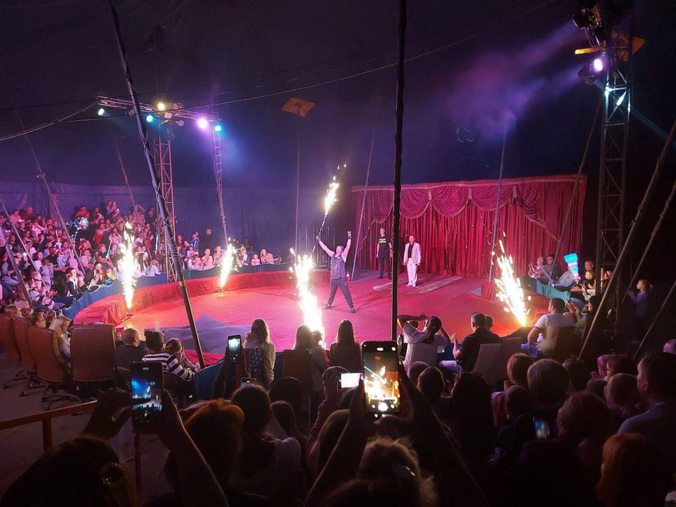 LIAPIN CIRCUS - Найбільший цирк України у Хмельницькому на підтримку ЗСУ