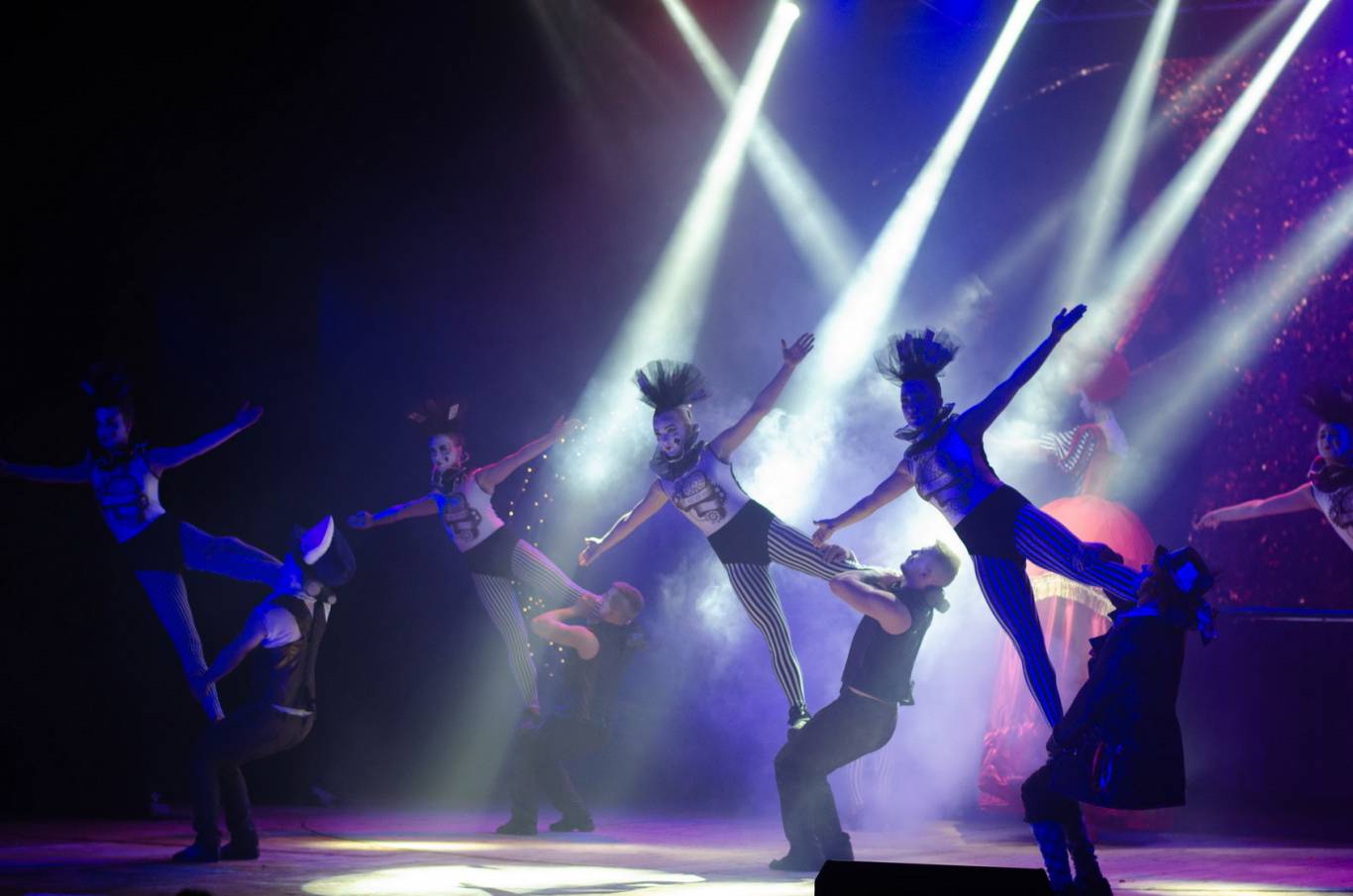 «ALICE». Amazing Circus Show