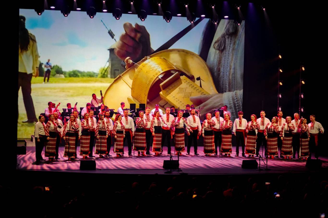 Хор Верьовки у Кропивницькому