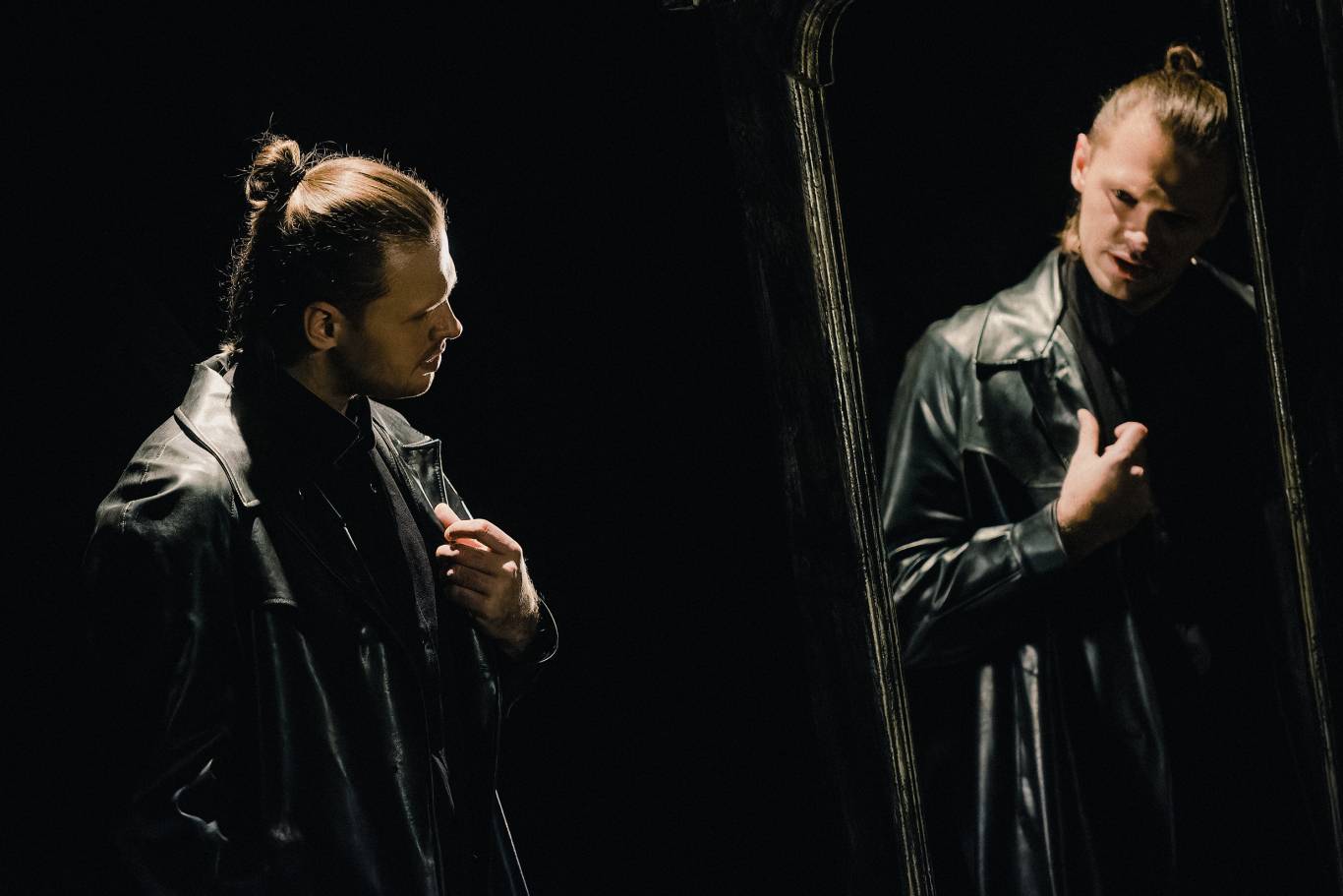 CHEEV з концертом у Києві