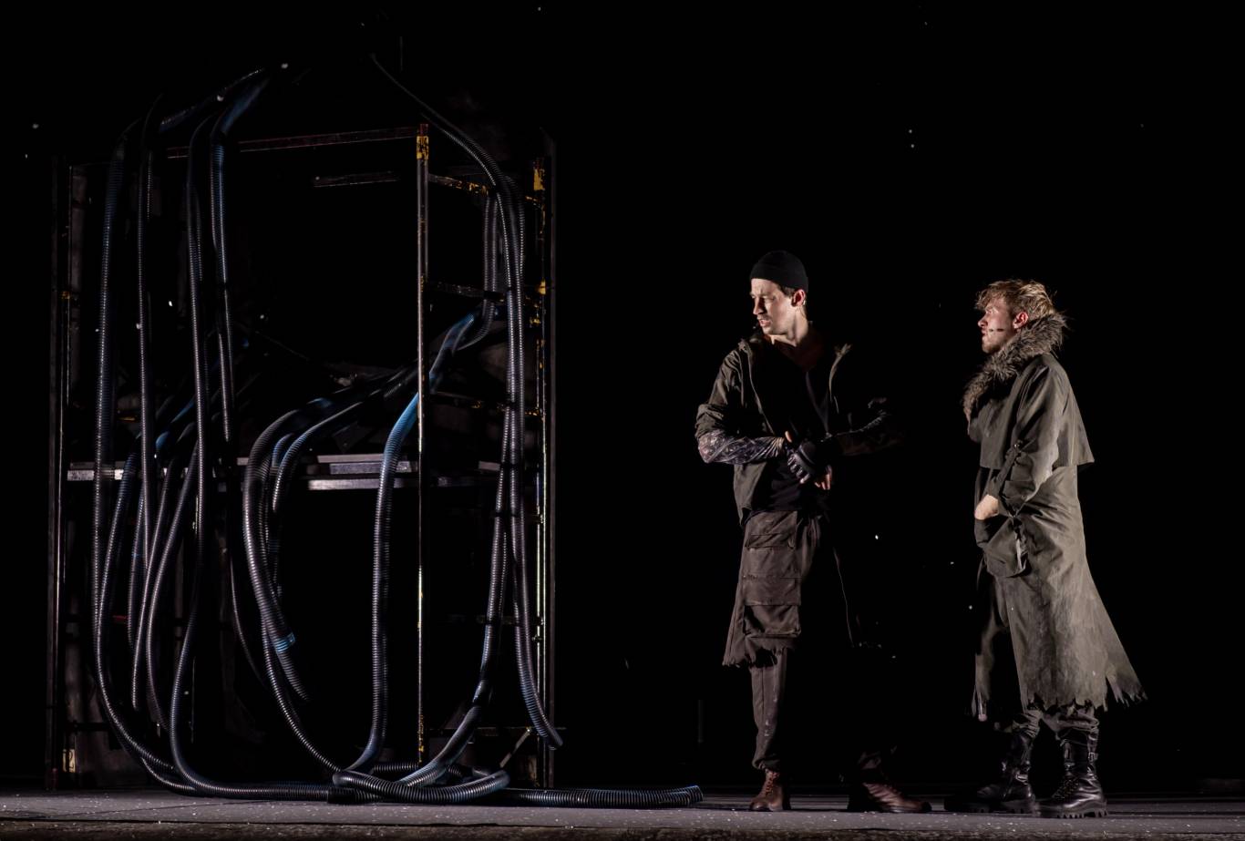 Я бачу, вас цікавить пітьма