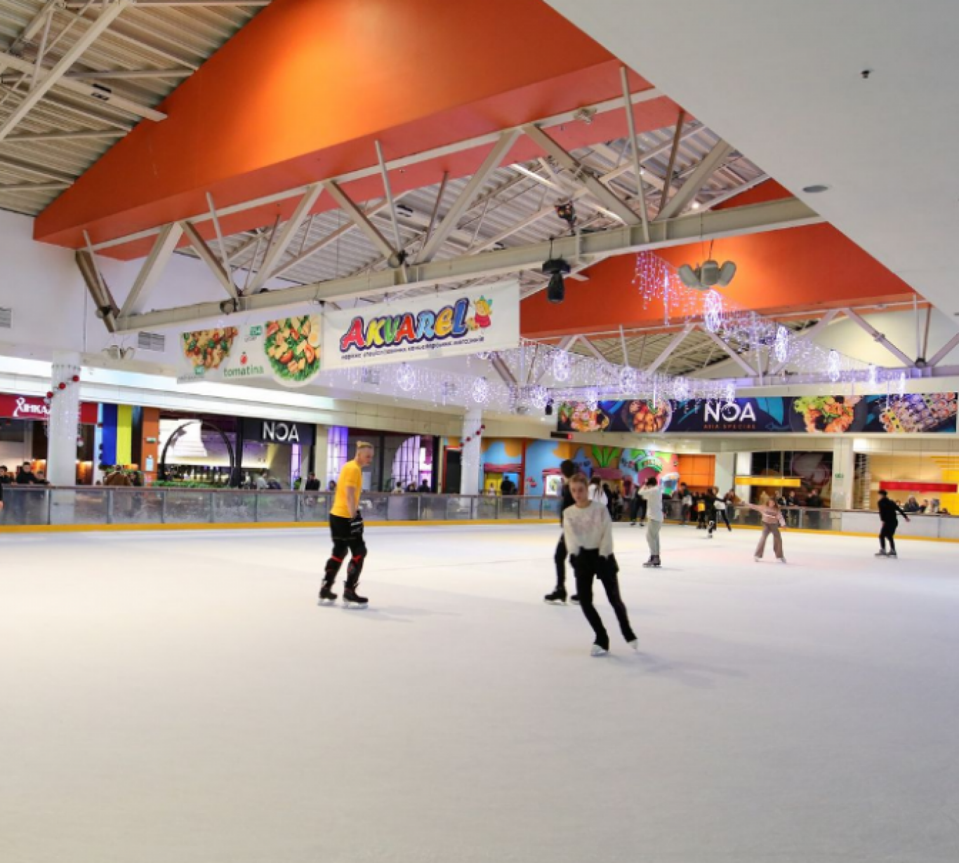 Ковзанка у ТРЦ King Cross Leopolis