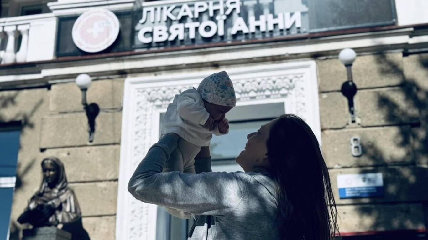 Школи батьківства у лікарні Святої Анни