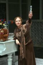 Вистава "Дивна Місіс Севідж" в Театрі драми імені Л.Українки