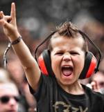 Фестиваль дитячої творчості "Україна збирає таланти!": виступи рок-музикантів