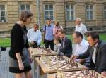 Гра у шахи за участю провідних гросмейстерів та воїнів АТО