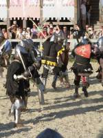 Байкерський фестиваль і лицарські бої