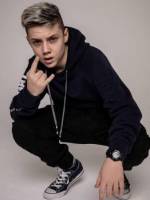 Ваня Дмитренко