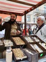 Ветеранський ярмарок на площі Ринок