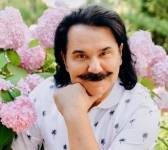 Павло Зібров у Feels Garden