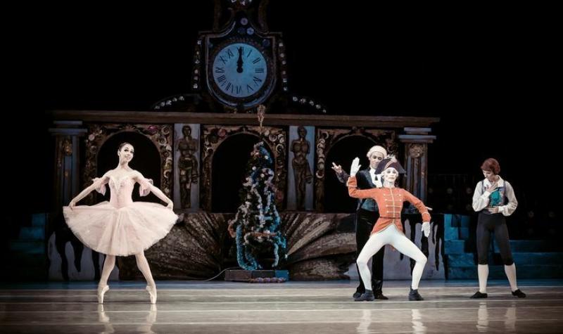 Напередодні Нового року в Києві відбудеться масштабне балетне шоу - 112  Україна